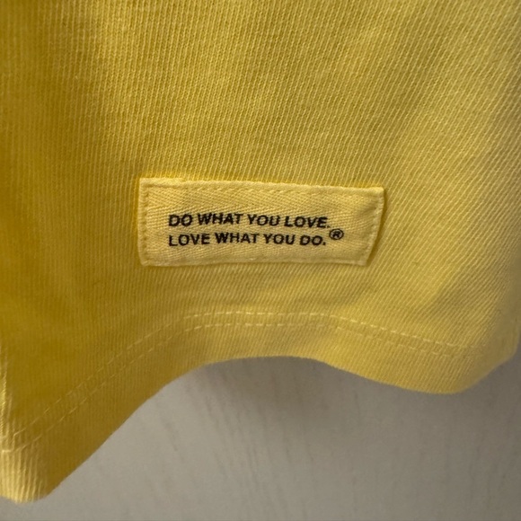 NWT Yellow Life is Good Pontoon Boating Just Add Water Crusher Tee Shirt Size S - Picture 4 of 9